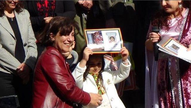 Kürtçe Okulda Karne Heyecanı 1