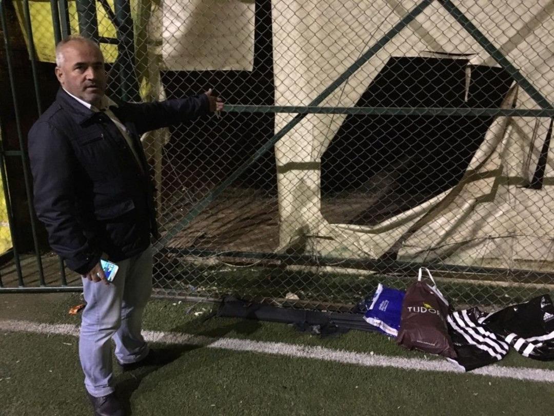 Karaağa&ccedil; Mahallesindeki Kapalı Stat İlgi Bekliyor