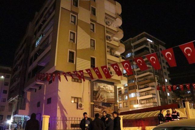 Ak Parti Milletvekili &Ccedil;elik, Afrin Şehidinin Babasını Ziyaret Etti 3