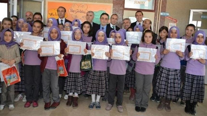 Aksaray&rsquo;da 79 Bin 453 &Ouml;ğrenci Karne Aldı