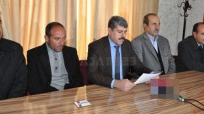 Muhtarlar&rsquo;dan Milletvekili Alpay&rsquo;a veryansın