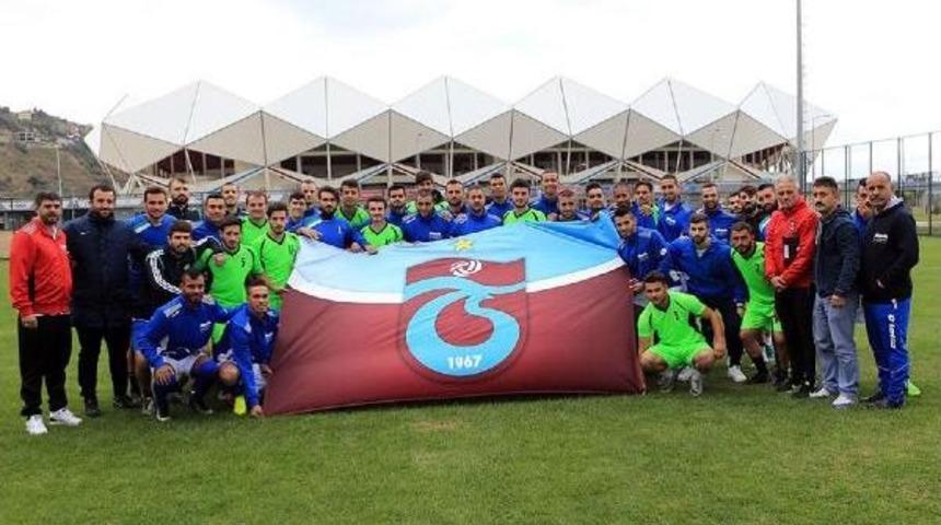 Trabzonspor Kul&uuml;b&uuml;, Filistinli Futbolculara Kapılarını A&ccedil;tı