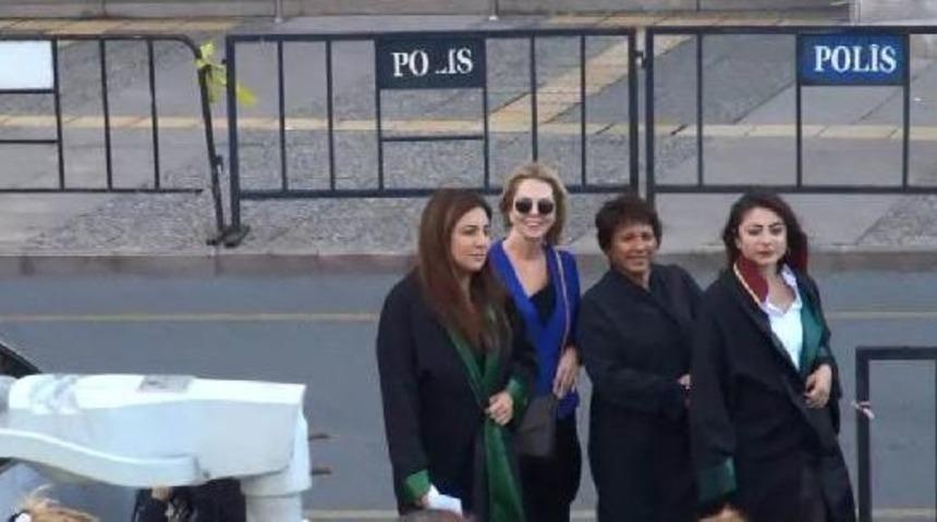 Hale Soygazi'den Suç Duyurusu