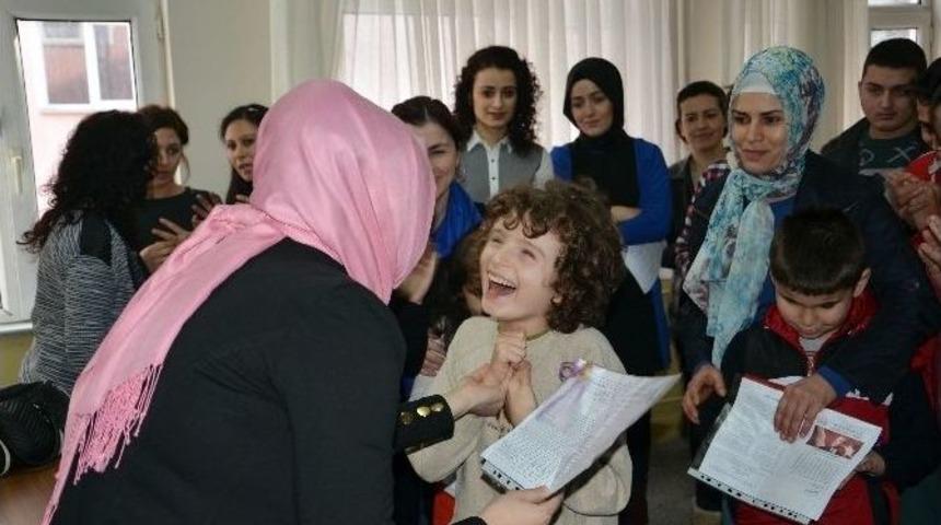 (&ouml;zel Haber) Engelli &Ouml;ğrencilerin Okuma Azmi