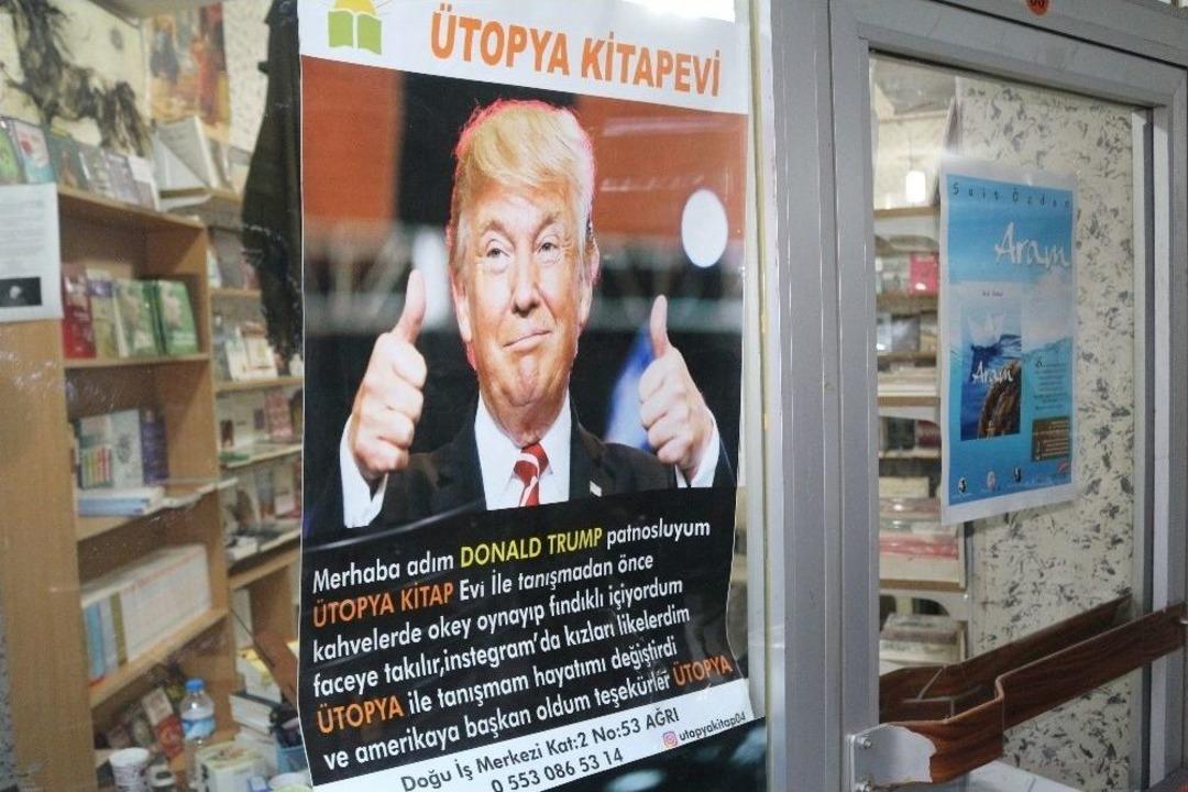 Ağrılı Sahaf&ccedil;ı Kitap Satmak İ&ccedil;in Mizaha Başvurdu