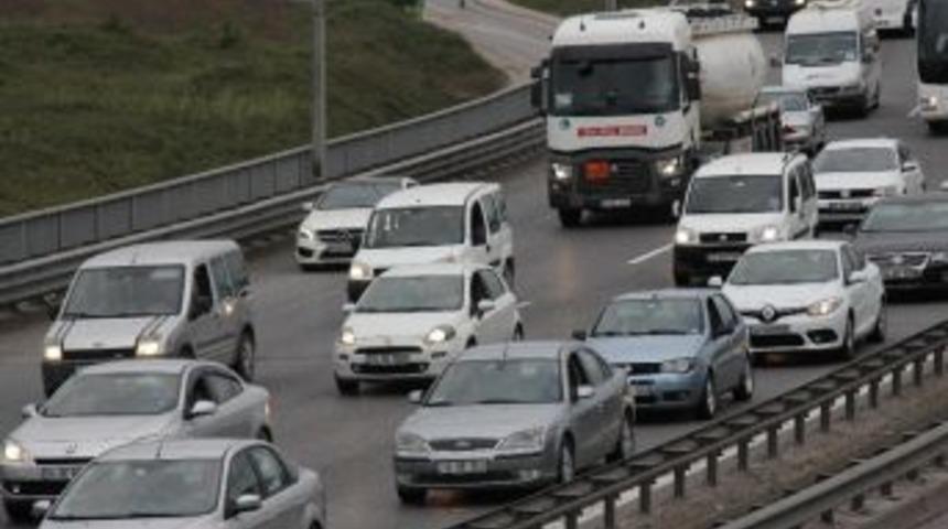 2017&rsquo;de 134 Bini Aşkın Otomobil Haberi Yapıldı