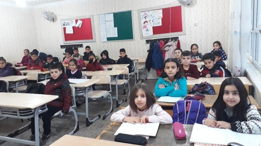 Mardin&rsquo;de Yarıyıl Tatili Sona Erdi, Ders Zili &Ccedil;aldı