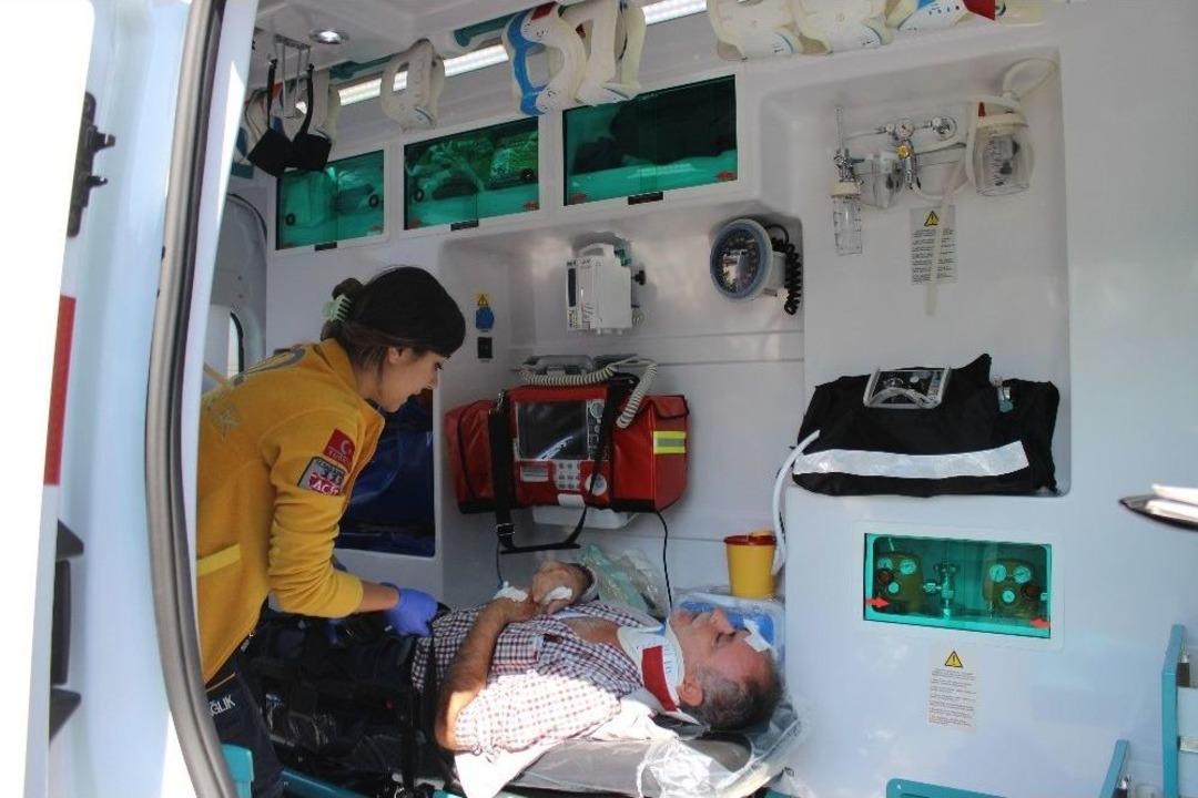 Kocaeli&rsquo;de Zincirleme Trafik Kazası: 3 Yaralı