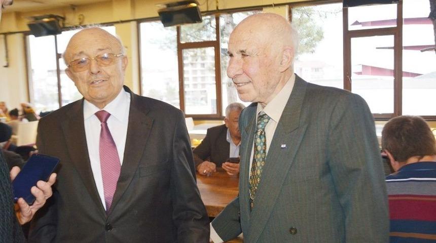 Yarım Asırdır Beraberler