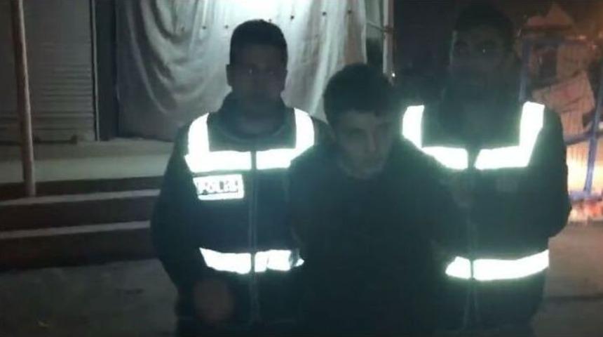 Markette Hırsızlık Kamerada