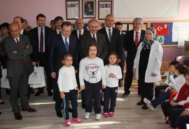 Karnelerini Vali Ve Belediye Başkanı'ndan Aldılar