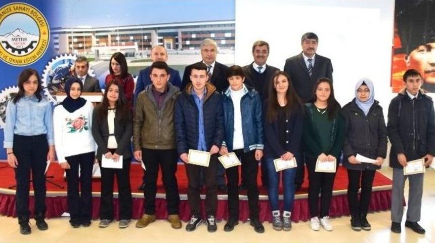 Osb Y&ouml;netimi Başarılı &Ouml;ğrencileri &Ouml;d&uuml;llendirdi