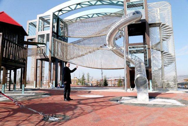 Macera Parkı &Ccedil;ocuk Ve Gen&ccedil;leri Bekliyor 1