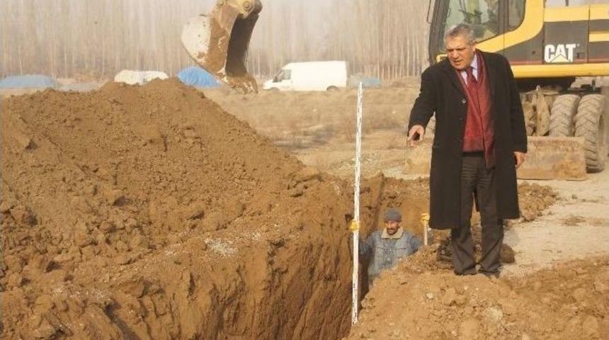 Iğdır&rsquo;da Kanalizasyon &Ccedil;alışması