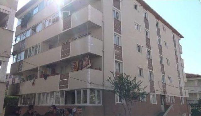 Darıca'daki Yangından Etkilenen Bina Boşaltıldı
