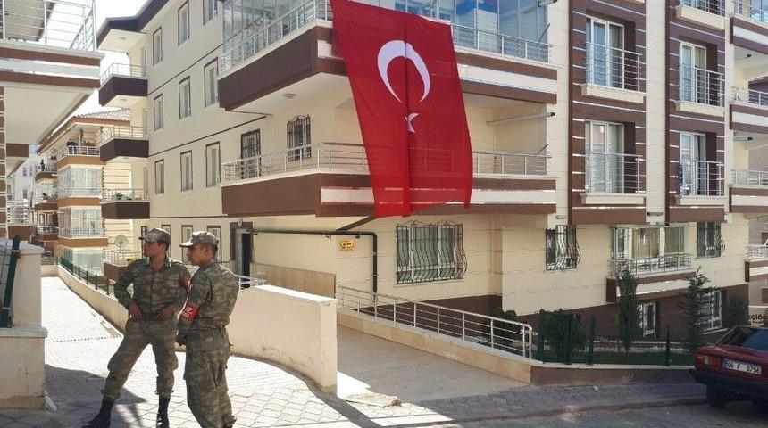 Başkente Şehit Ateşi D&uuml;şt&uuml;