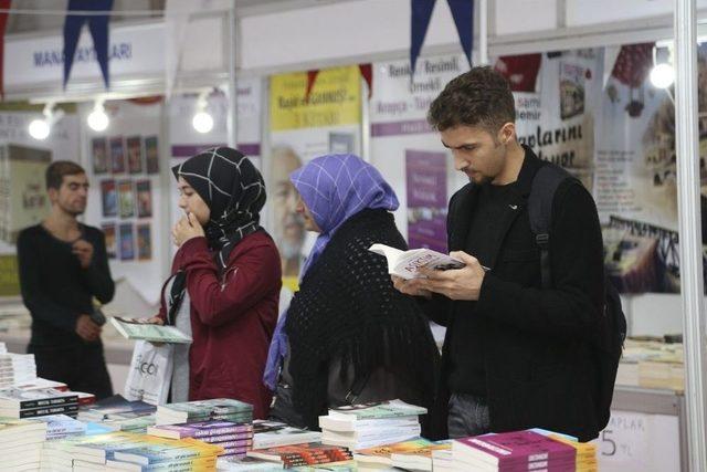 Prof. Dr. Adnan Demircan’dan “türkiye’de Yüksek Din Eğitimi” Konulu Söyleşi