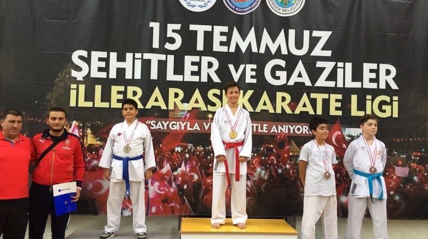 İhlas Koleji, Karatede Tutulmuyor