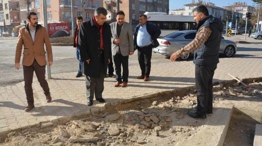 Yusuf Ziya Uğurlu Camisinde &Ccedil;evre D&uuml;zenlemesi