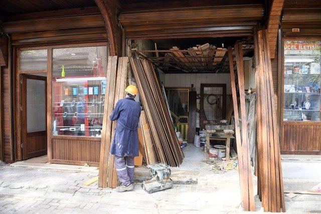 Tahtakale Çarşısı Yeniden Hayat Buluyor