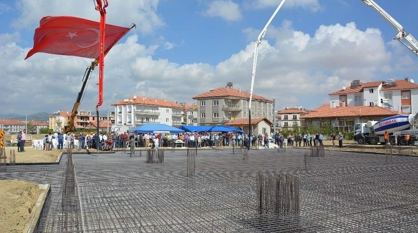 Şehitler Camii&rsquo;nin Temeli Dualarla Atıldı