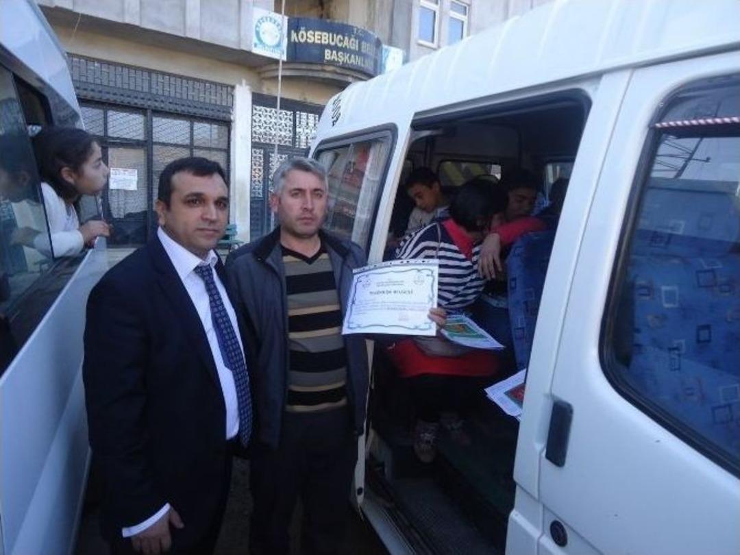 Okul M&uuml;d&uuml;r&uuml;nden Servis Şof&ouml;rlerine Karne