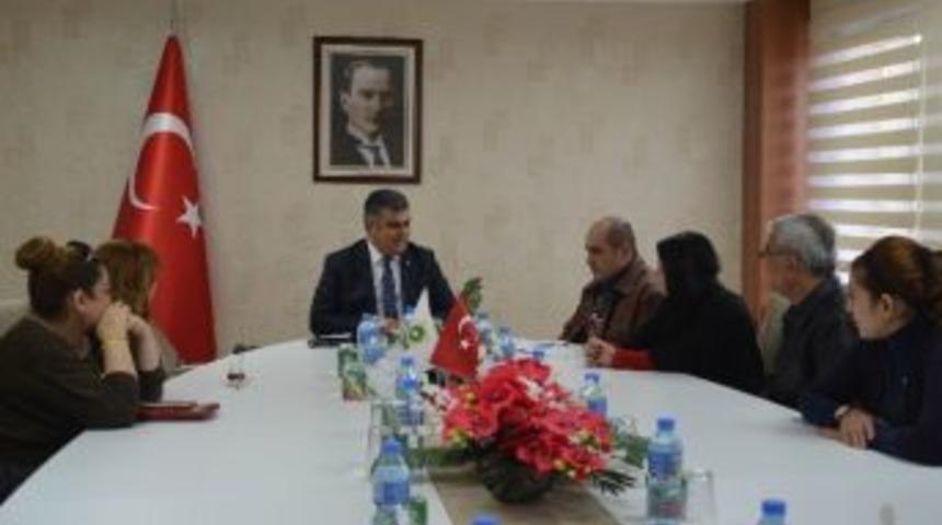 Onkoloji Derneğinden Başkan &Ouml;zg&uuml;ven&rsquo;e Ziyaret