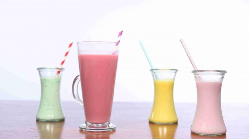 Ayran Sevmeyenleri Bile Mest Edecek Kolay 4 Renkli Ayran 