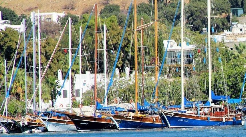 Bodrum Esnafı Bakan&rsquo;dan Gelecek M&uuml;jdeli Haberi Bekliyor