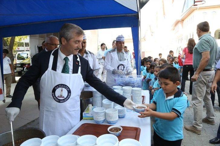 Şahinbey Belediyesi 500 Bin Kişiye Aşure İkram Edecek G1