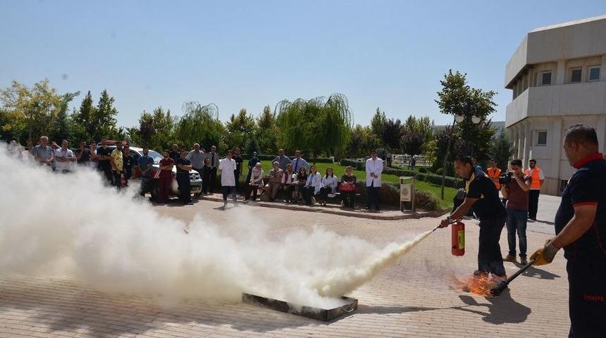 Selçuk Tıp’ta Yangın Tatbikatı