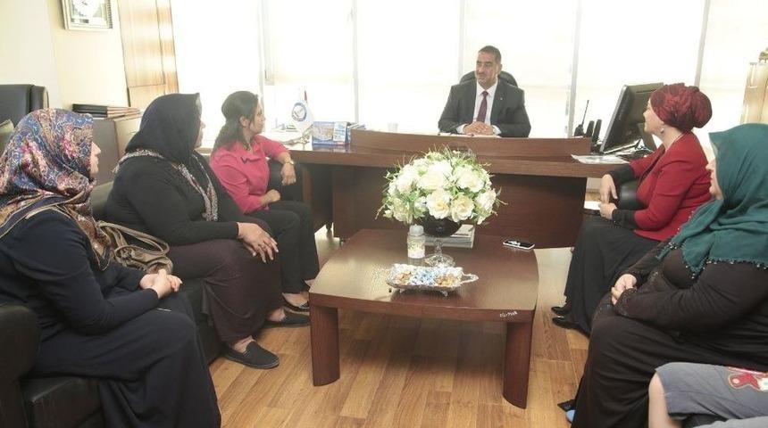 Yetim Anneler Ecdadını Ziyaret Etti