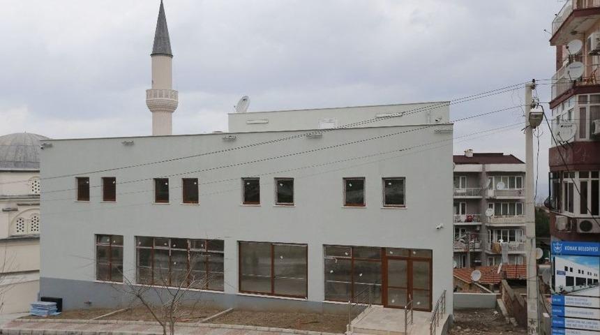 Konak G&uuml;c&uuml;ne G&uuml;&ccedil; Katıyor