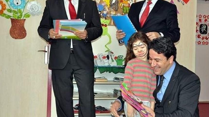 Başkan Kalın&rsquo;dan &Ccedil;ocuklara Karne Hediyesi
