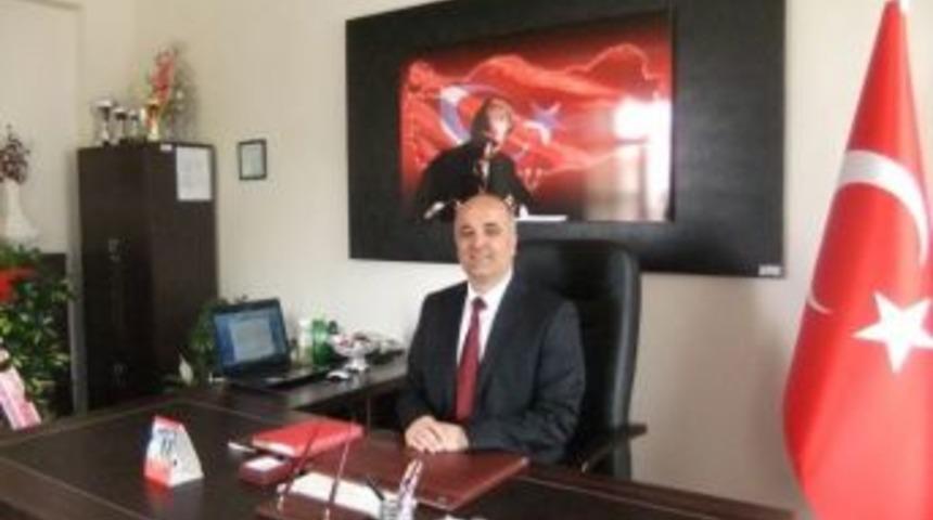 Ak&ccedil;akoca İl&ccedil;e Milli Eğitim M&uuml;d&uuml;r&uuml; &Ccedil;evik&rsquo;ten Karne Mesajı