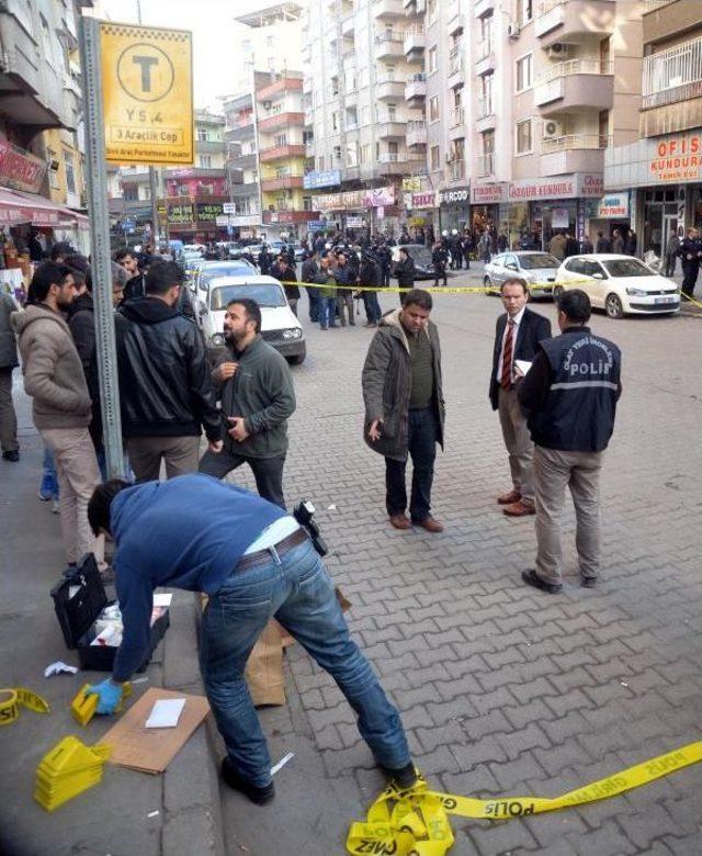 Diyarbakır'da, Mustazaflar- Zabıta Kavgası: 2 Yaralı