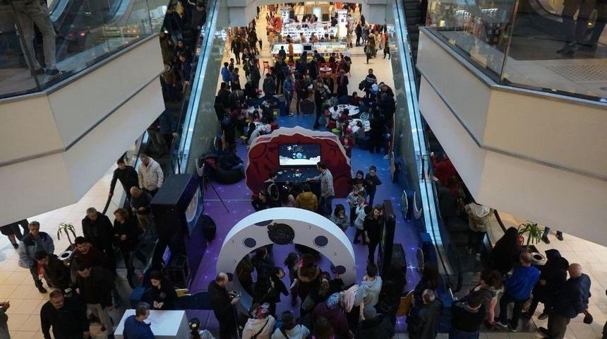 Yarıyıl Tatilinde Minikler Uzayı Espark&rsquo;ta Keşfetti