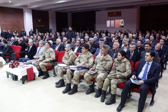 Van’da ’güvenli Okul Güvenli Eğitim’ Toplantısı