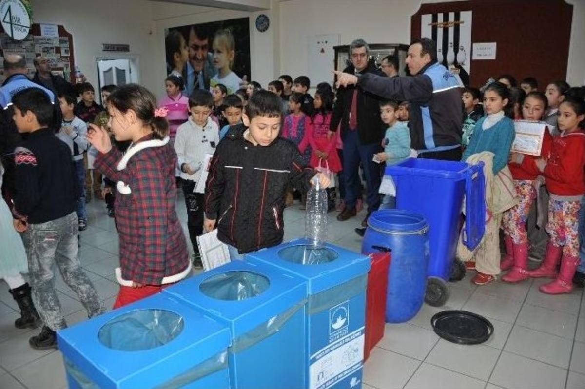 Atık Getiren Sinema Biletini Kaptı