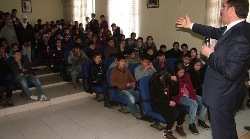 Tuşba&rsquo;da Karne Dağıtım T&ouml;reni