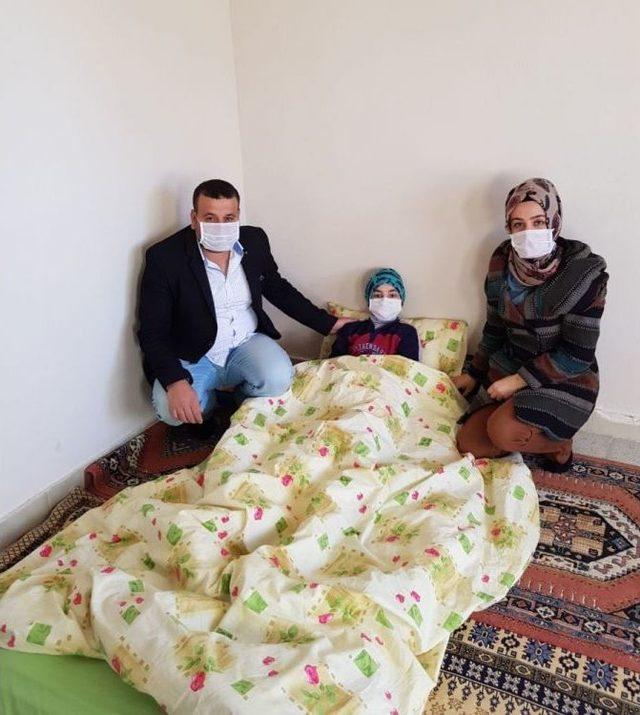 Cizre&rsquo;de Kanser Hastasına Anlamlı Yardım 1