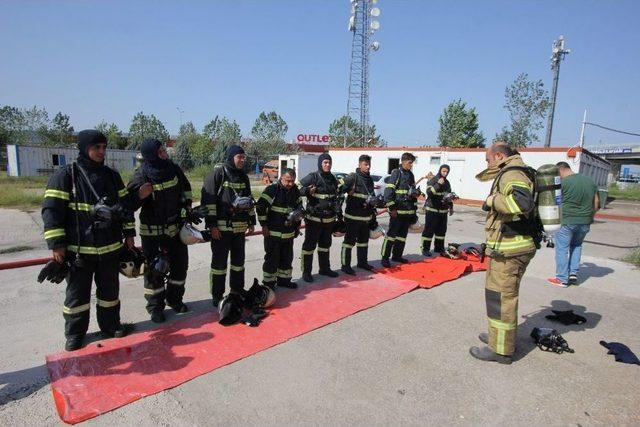 Kocaeli İtfaiyesi Dünya’yı Eğitiyor