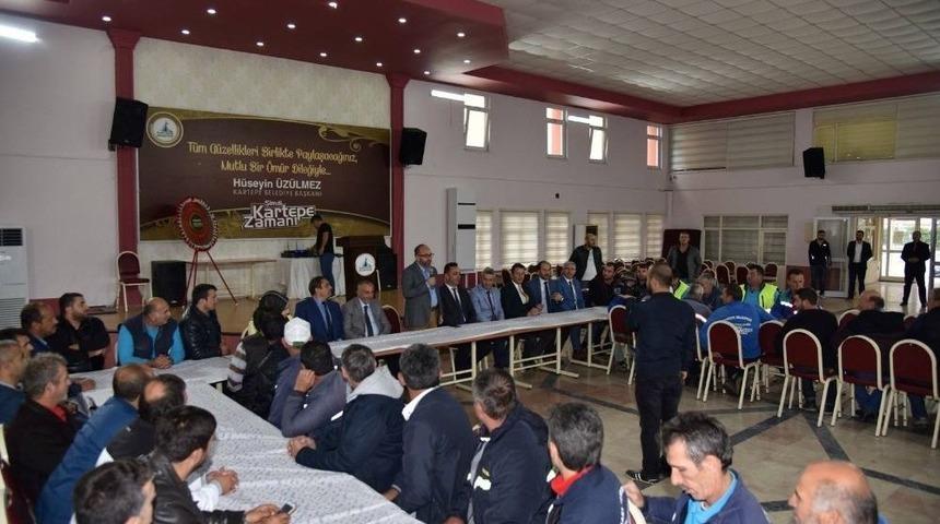 Başkan &Uuml;z&uuml;lmez, Saha Personeli İle Bir Araya Geldi