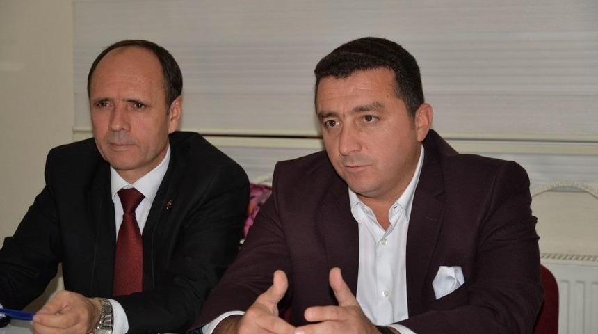 Başkan Bakıcı Ak Parti İl&ccedil;e Y&ouml;netim Kurulu Toplantısına Katıldı