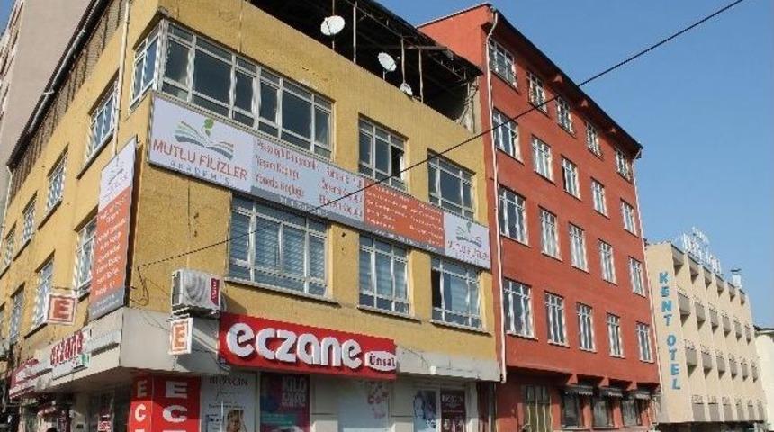 Bilecik&rsquo;te Bir İlki Ger&ccedil;ekleştiren Mutlu Filizler Akademisi Hizmete Girdi