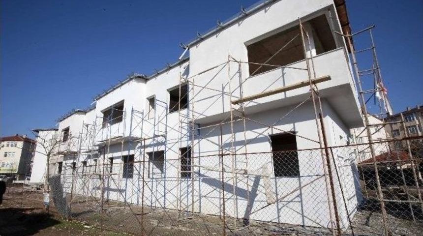 Kandıra, Ko-mek Ve Bilgievi Kavuşuyor