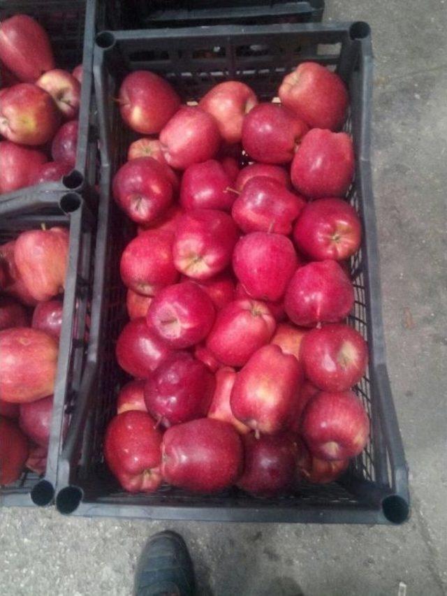 Eğirdir Elması Suudi Arabistan&rsquo;da 1