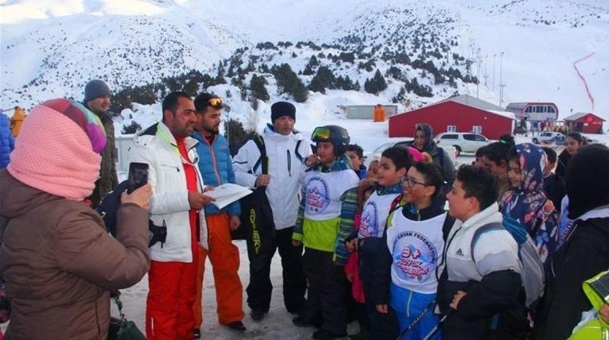 Kayak Temel Eğitimi Sona Erdi