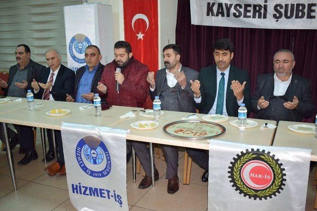 Hizmet-iş Sendikası Temsilciler Meclisi Toplantısını ’fetih Suresi’ Okunarak Yapıldı