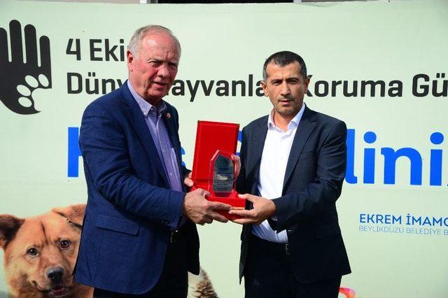 Hayvan Sevgileri, Can Dostlarını Mutlu Etti